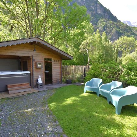 La Cle Des Bois Bed & Breakfast Le Bourg-dʼOisans Екстериор снимка