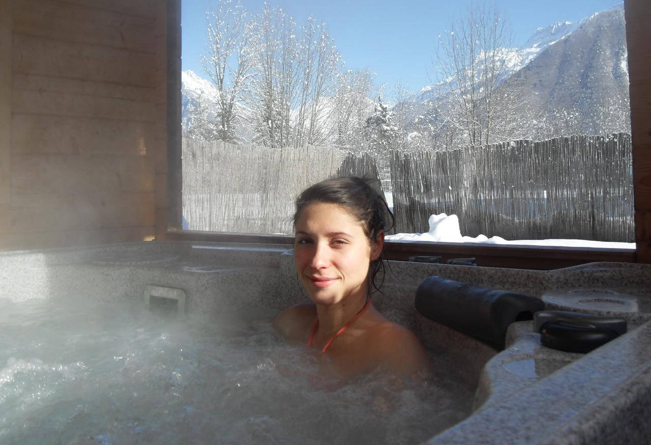 La Cle Des Bois Bed & Breakfast Le Bourg-dʼOisans Екстериор снимка