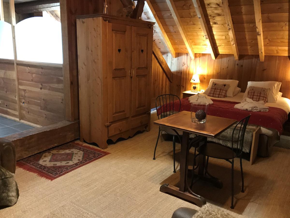 La Cle Des Bois Bed & Breakfast Le Bourg-dʼOisans Екстериор снимка